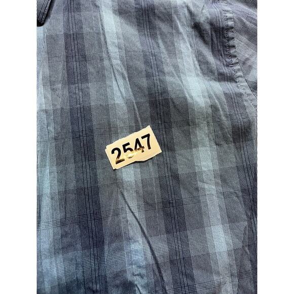 Travis Mathew Shirt Adult Large Button Up Striped Golf Golfing Casual Active Men - Picture 4 of 4